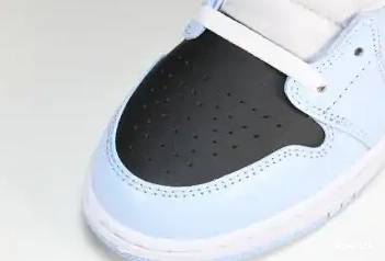 Mid Jordan Blue Ice 1 555112-401 0521
